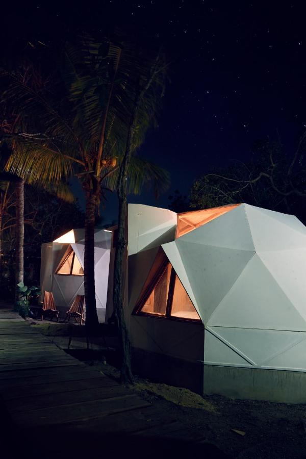 Готель Frequency Isla Holbox Екстер'єр фото