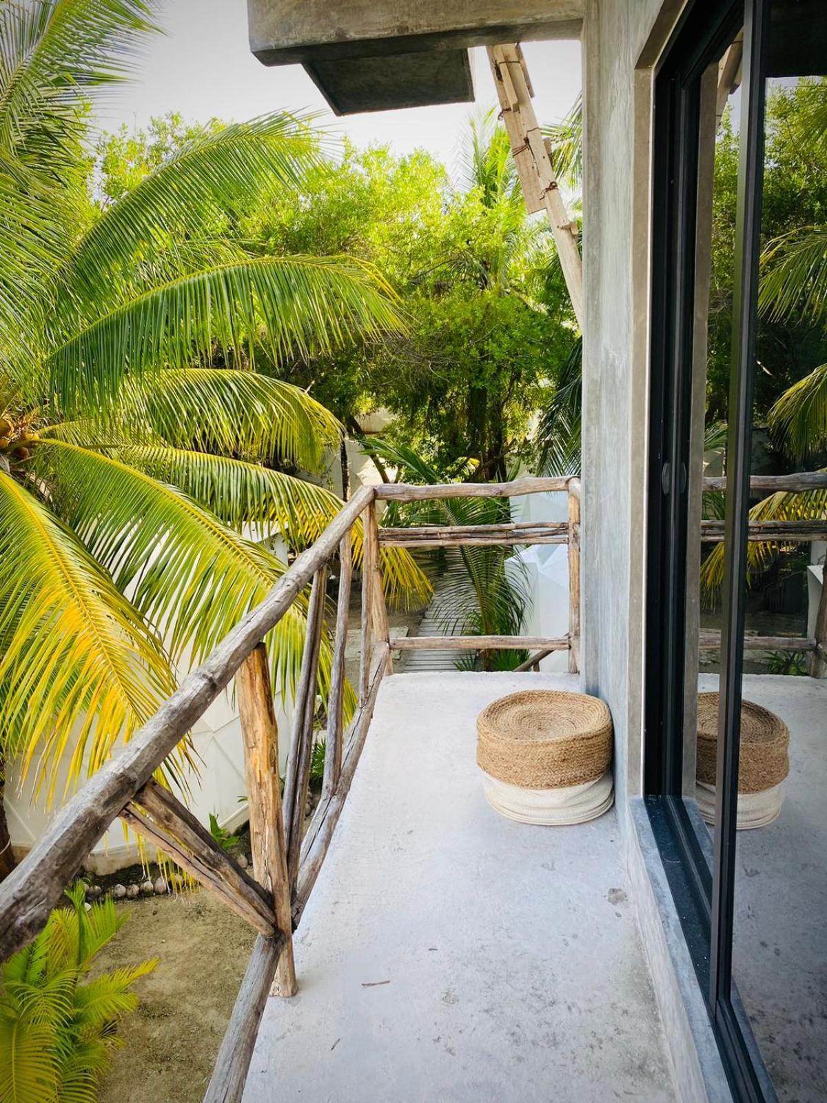 Готель Frequency Isla Holbox Екстер'єр фото